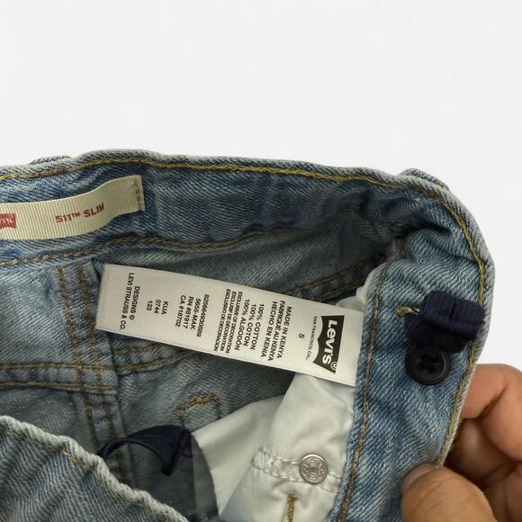 Levi’s 511 Slim Kids Denim Shorts Size 5 Light Wash Distressed - Picture 4 of 6